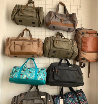 duffle travel bags with canvas materil