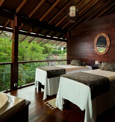 Experience an intimate spa journey with your loved one.