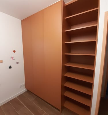 Dressing enfant après, sur mesure