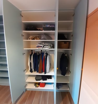 Dressing sur mesure pour enfant + bibliothèque
