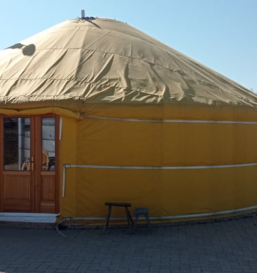 10 méteres jurta