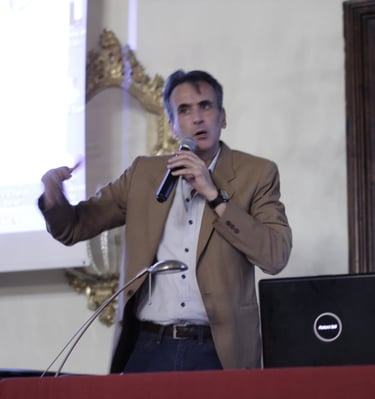 Conferencia de Marcelo Castelo en ïmola, Italia