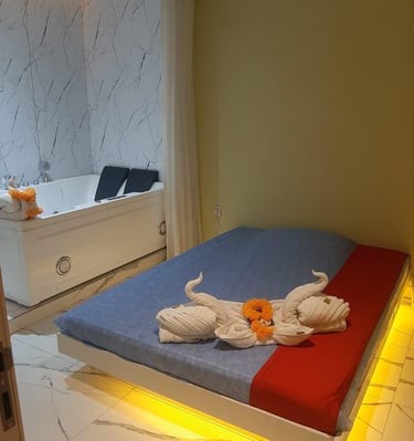 VIP Treatment room with Jacuzzi in Sawasdi Kha Spa