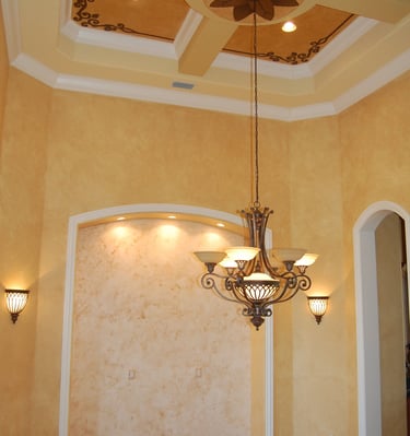 Marmorino plaster in wall niche and glaze on walls