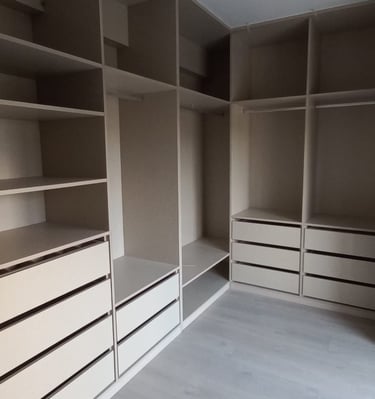 closet em Linho têxtil, Roupeiros em Caxias, Carpintaria  em Oeiras