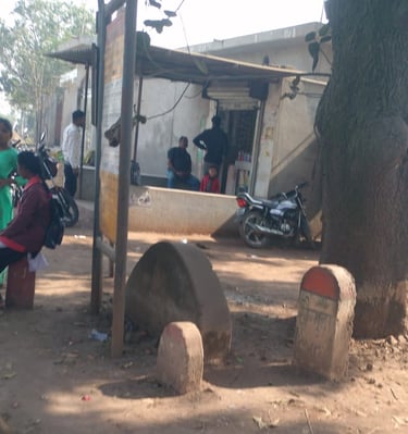 bus stand tundri