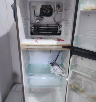 layanan service kulkas dan alat pendingin lainnya di Pekanbaru dengan teknisi berpengalaman 