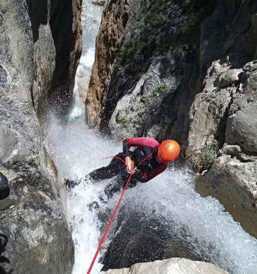 Rappels en autonomie, canyon de la Blache, cascade Serre-Ponçon
