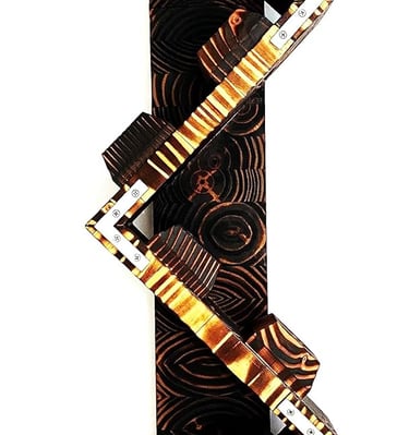 Rustic Wall Wood Vertical Wine Rack for 8 Bottles Holders. Solid Wall Wood Wine Rack for 8 Bottles. 