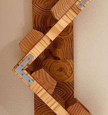 Rustic Wall Wood Vertical Wine Rack for 8 Bottles Holders. Solid Wall Wood Wine Rack for 8 Bottles. 
