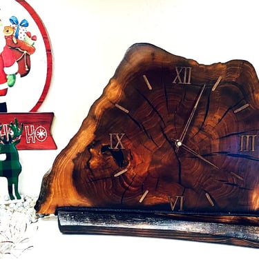 Edged wooden slab clock for table or shelf.
