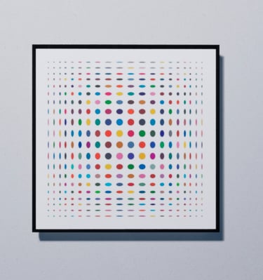 "Cuadrícula de Círculos en Colores, pintura abstrata contemporânea com padrão geométrico colorido"