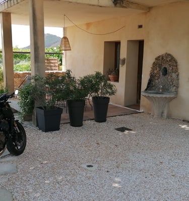 Motorradfreundliche Ferienwohnung in Le Barroux, Provence, Mont Ventoux