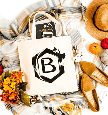 a baguet bag with a hat and a hat on it