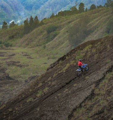 islands, trails and endless horizons