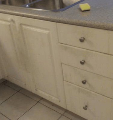 Restoration cleaning addressing odor and heavy buildup in Durham Region