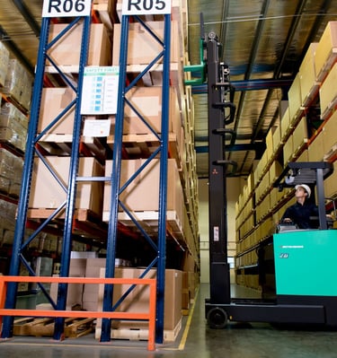 RBS1 Reach Truck
