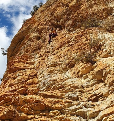 Grande voie d'escalade dans le Verdon