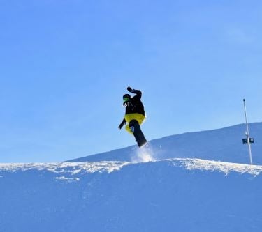 ski transfers in queenstown