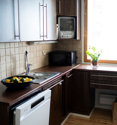 Keittiö ripauksella kasaria