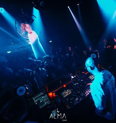 alma club paris best club paris