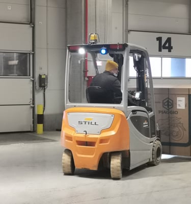 Depozitare auto moto - motociclete Storage Logsitics