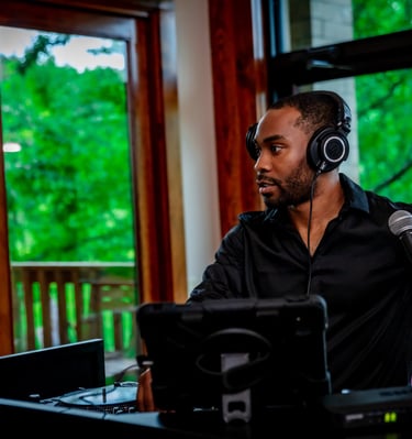 DJ Smoov performing at a wedding in Columbia, SC.