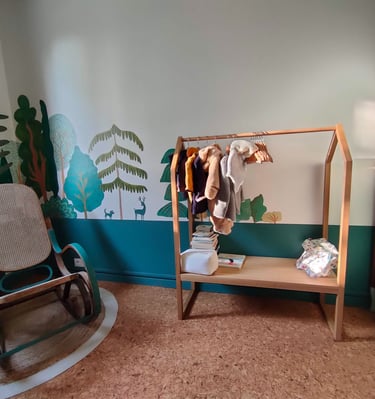 Fresque forêt magique et animaux chambre d'enfant bébé Marie Hardy Evrecy Normandie Calvados