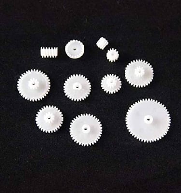 "Precision plastic molded gears manufactured by Alok Plastics using advance machines in india"