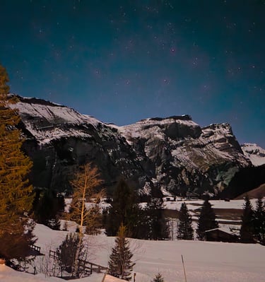 Berghaus Bargis am Abend