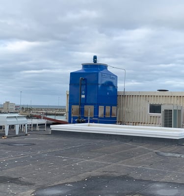Condensador evaporativo para una instalación de R717 (amoniaco) desarrollada en una fabrica de hielo