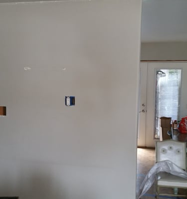 Colorado Springs kitchen remodel. Before renovation picture of an outdated kitchen.