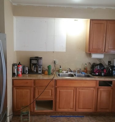 Colorado Springs Kitchen Remodels. Before remodel picture of an outdated kitchen. 