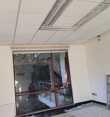 Suministro e instalación de plafones acústicos ECOPHON
