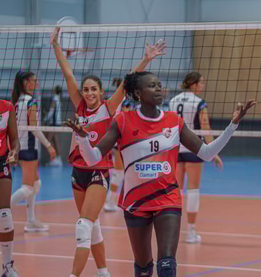 Fatou célèbre un point marqué avec le public de Clamart
