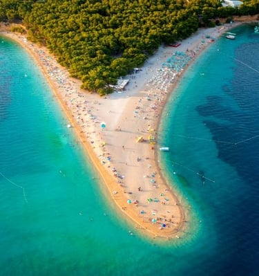 Bol beach