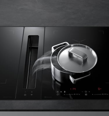 Dampfabzug und Kochfeld von Partner Electrolux