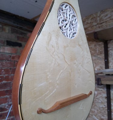 figured soundboard, alternate 3 piece edging