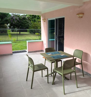 ground level patio table setting