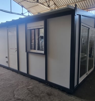 casa prefabricada con pannel Sándwich