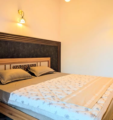 Room 1 at Kaveen Homes