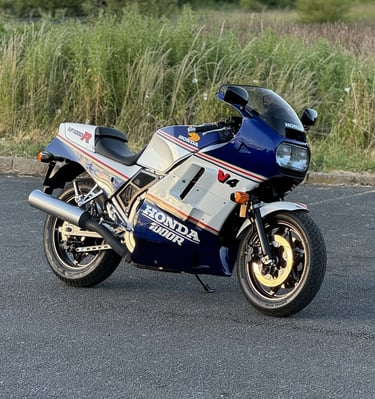Classic Honda VF 1000R