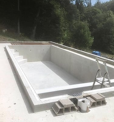 piscine en construction