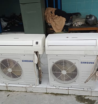 Beberapa unit AC bekas SAMSUNG siap dijual di Rahma Tia Aircond Yogyakarta