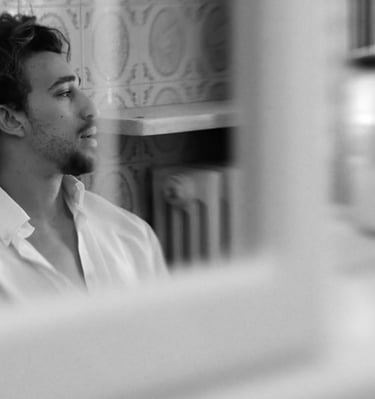 Lorenzo Neri in una scena del film "Saudade".