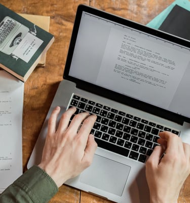 Rédaction sur un ordinateur