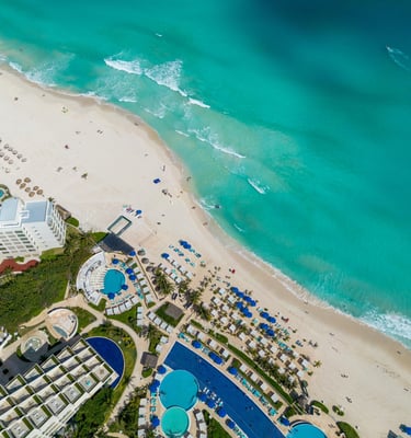 Ícone de planejamento de viagem personalizada com roteiros feitos sob medida.