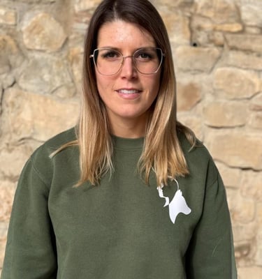 Anna Bartrolí psicòloga de Teràpia Canina Central