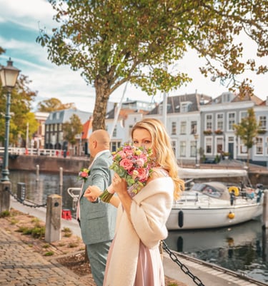 Bruiloft foto's koppel, trouwstel, koppelfoto's, gezinsfoto's, bruiloft foto's met hond, fotograaf