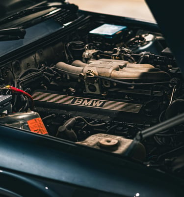 Moteur automobile illustrant les services d’optimisation de boîte de vitesses